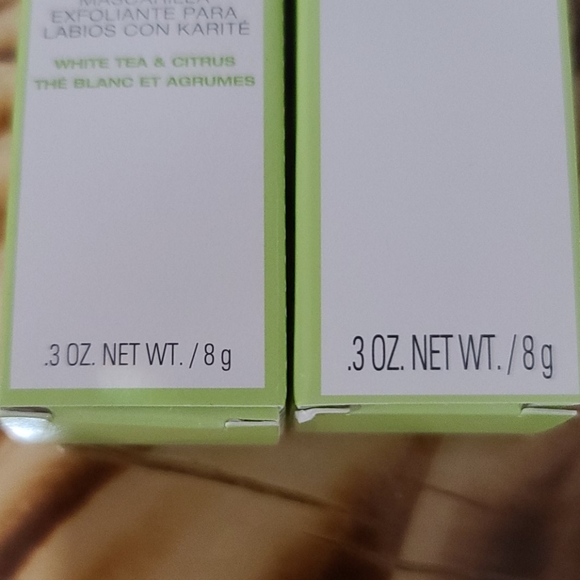 Mary Kay Satin Lips - Picture 3 of 3